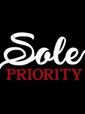 Meet your Posher, Sole Priority